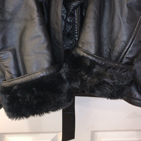 🐞Wilson Leather Hooded Faux Fur Lined Coat - Picture 9 of 16